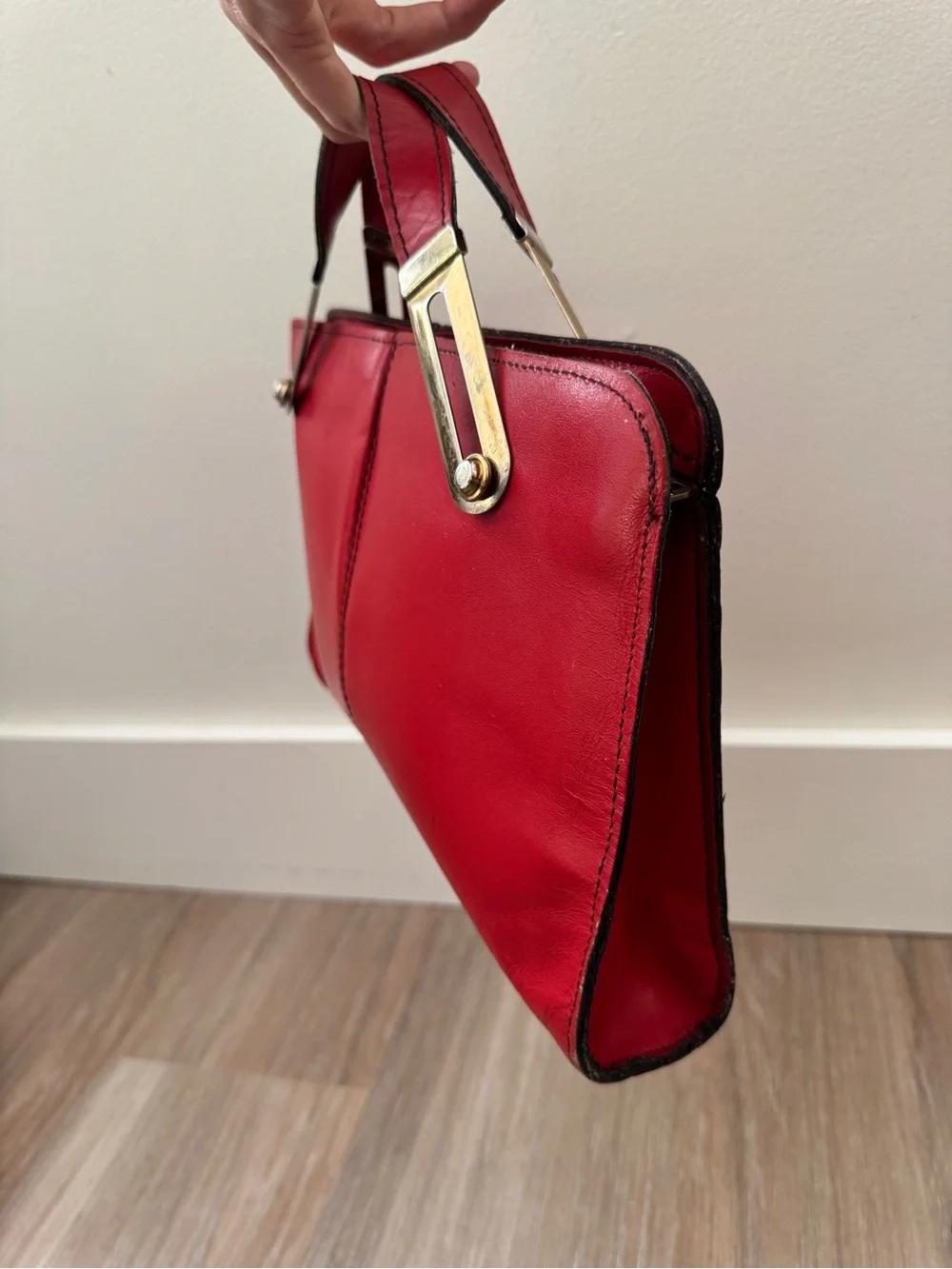 Vintage HYUK Red Leather Top Handle Clutch Purse USA Brass Hardware zip top bag